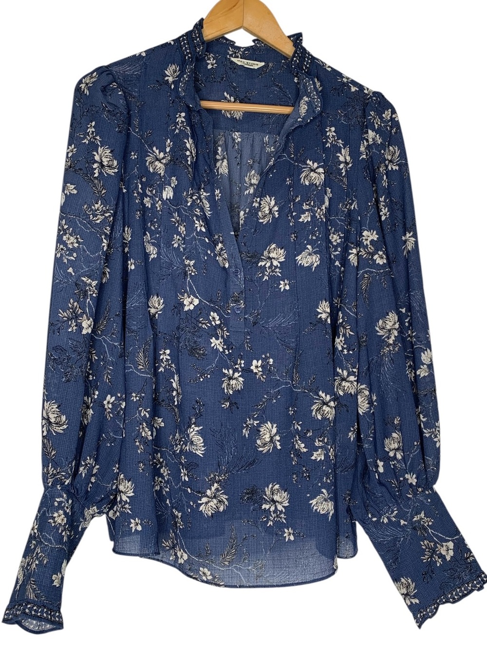 Max Studio‎ Size XL Blue Semi-Sheer Blouse Floral